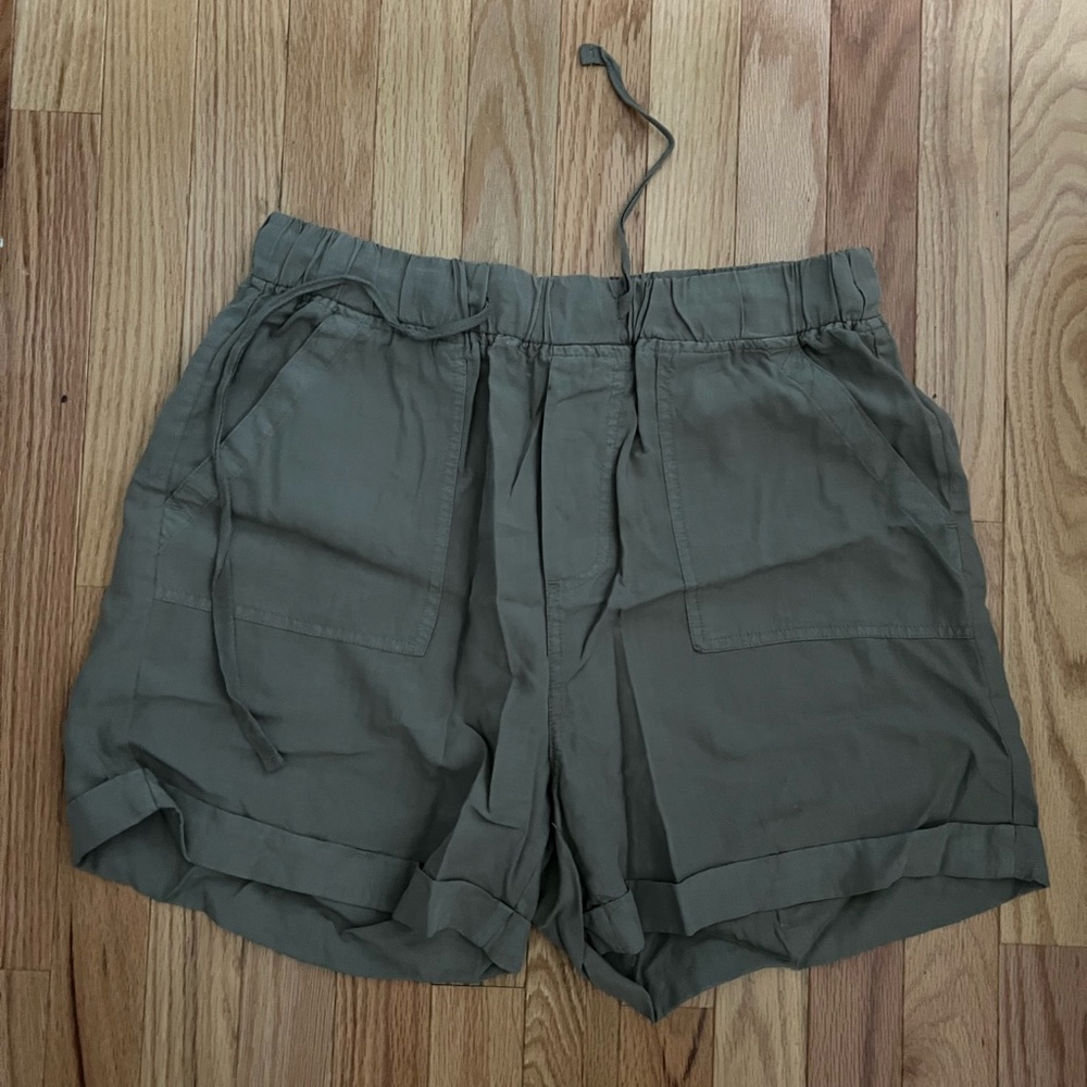 Hang Loose Shorts